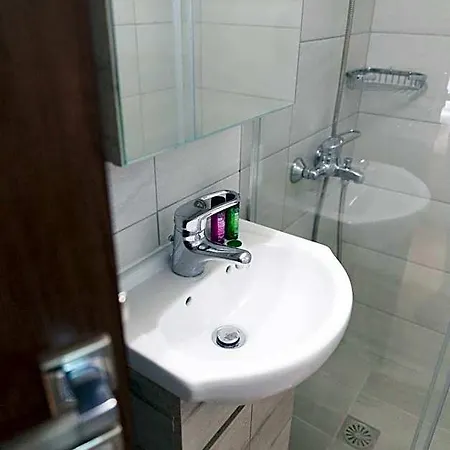 Nicky Chania Hotel 3*